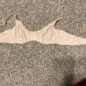 Victoria’s Secret unlined beige 32D bra